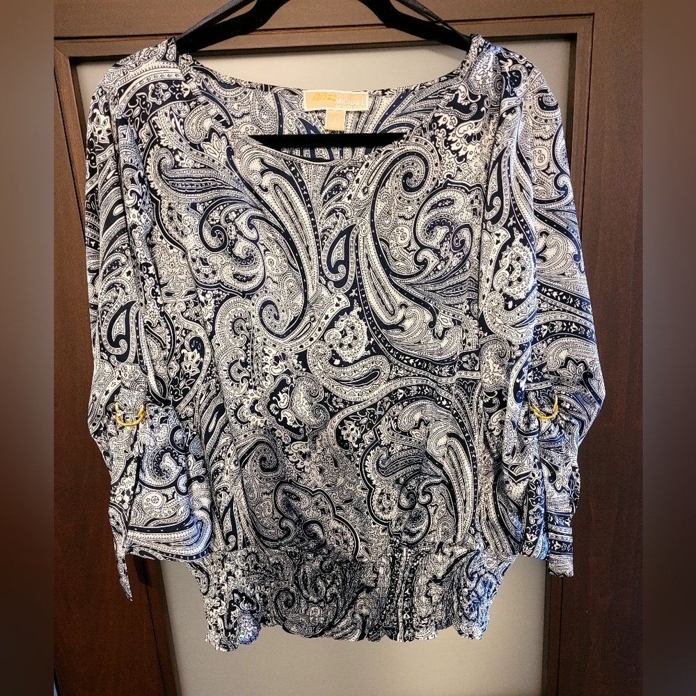 Michael Kors Blouse.